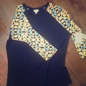 Woman’s LuLaRoe randy size L